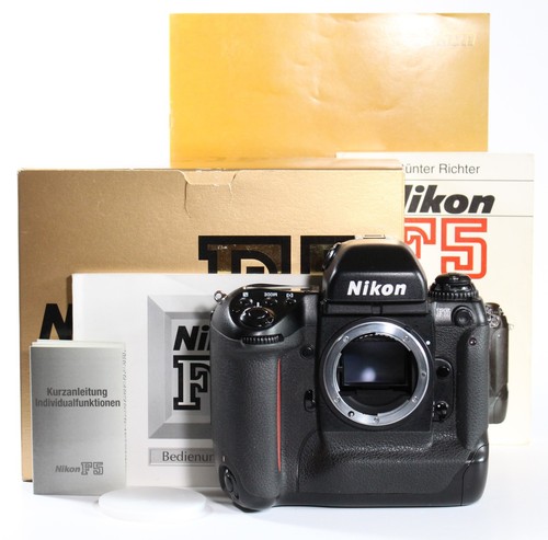 Nikon body with - f5, body/body,