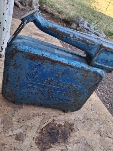 Vintage fuel cans old oil - fuel,