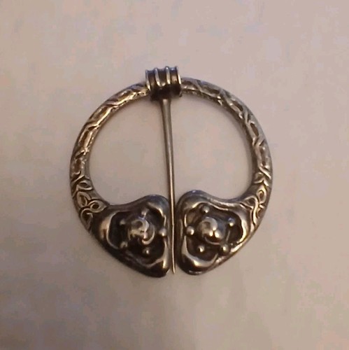 Alexander ritchie iona design - iona,