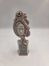 Galos of Spain - Figurine - La Musica   'The Music  ' Porcelain 