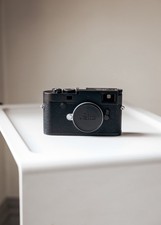 Leica M10-P  24mp Rangefinder