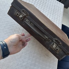 Vintage 1940s Brown Leather Suitcase