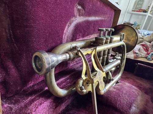 Vintage olds and sons classic - vintage,