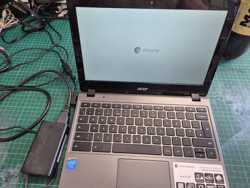 Acer c720 chromebook - acer,