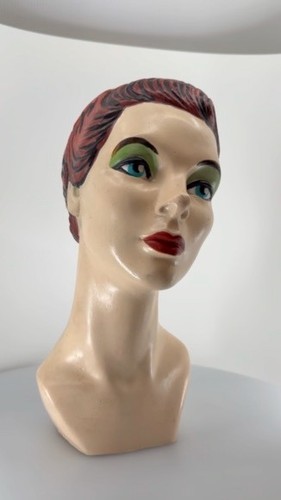 Female artistic costume style - ,