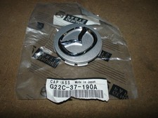 G22C37190A Wheel Center Cap x1