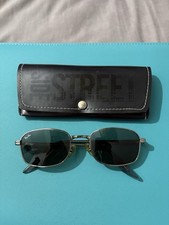 Genuine Vintage 90’s