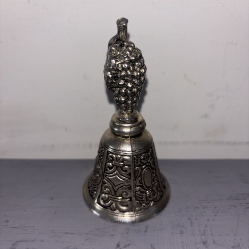 Table vintage dinner bell - vintage,