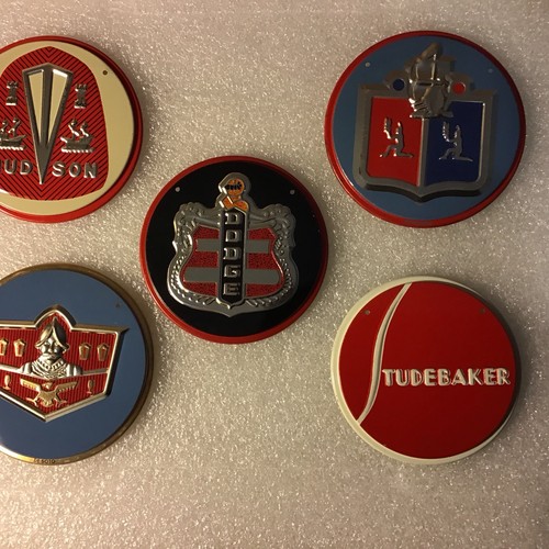 Lot five vintage - lot, (5)