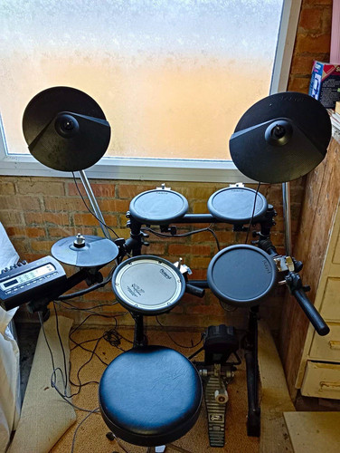 Roland drums 3 - v-drums, electronic