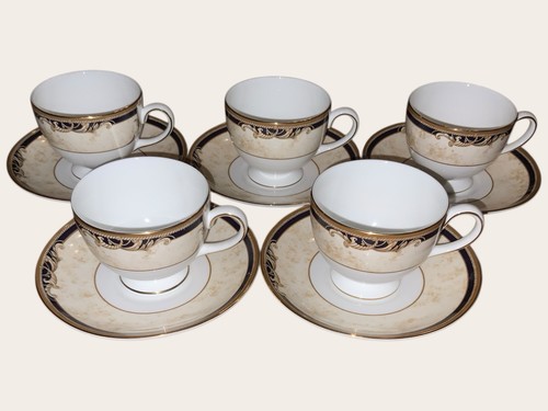 Wedgwood cornucopia tea cup - 5x,