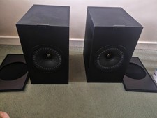 KEF Q350 Bookshelf Speakers