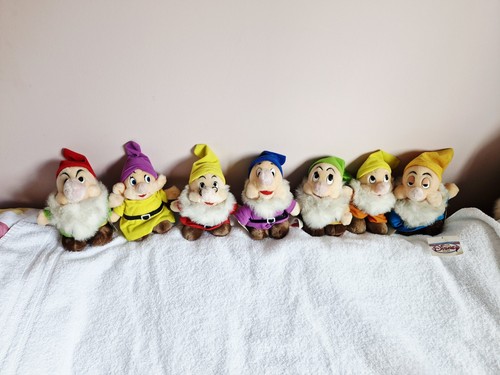 Vintage disney store set - store, of