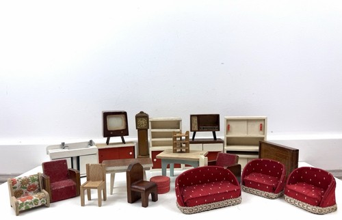 Vintage dolls house - dolls,