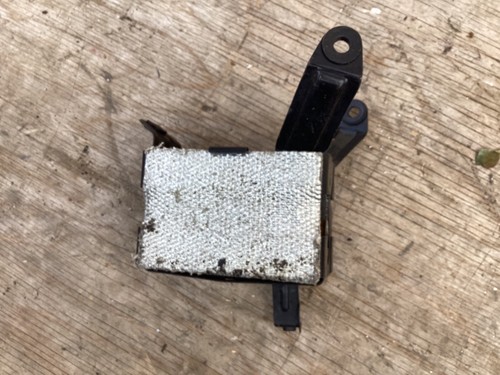 Suzuki rg500 rg400 - battery, box