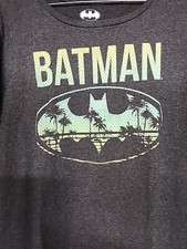 Batman Logo T-Shirt Palm Trees Women's T-Shirt Medium Charcoal  Color Excellent 