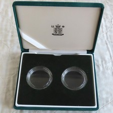 ROYAL MINT 2 COIN PRESENTATION BOX FOR PIEDFORT CROWN SIZED COINS WITH CAPSULES
