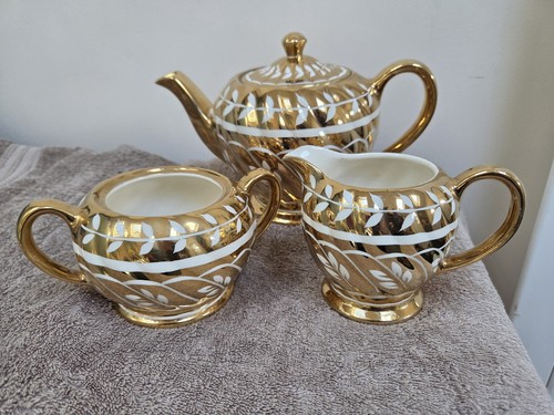 Vintage sadler gold cream - vintage,