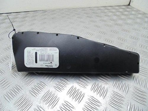 Renault scenic left passenger - left,