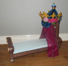 DISNEY STORE AURORA PRINCESS