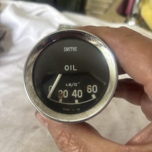Vintage smiths 100 oil - smiths, lb