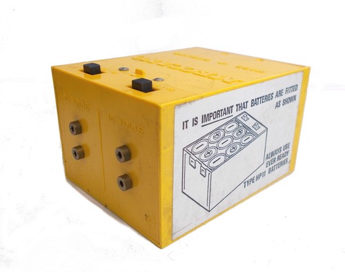 Meccano battery box - 12/4.5v,