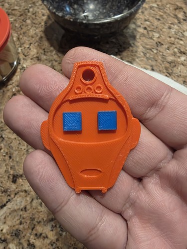 Robosapien keychain - v2,