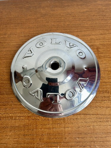 Classic volvo chrome hub cap - classic,