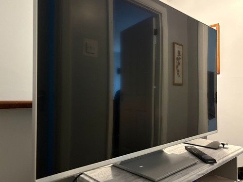 Philips 120hz smart tv - 43",