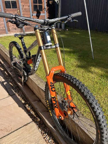 Saracen myst team downhill - myst,