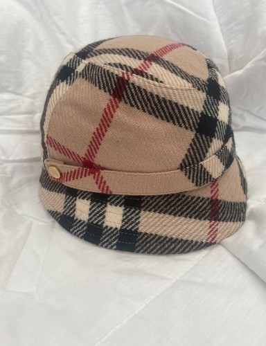 Vintage authentic burberry - vintage,