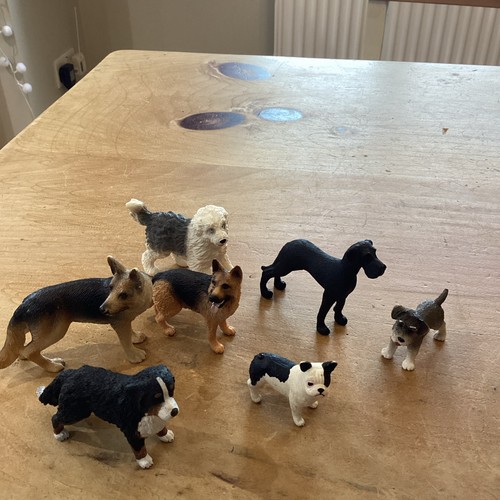 Dog schleich bundle - 7, inc