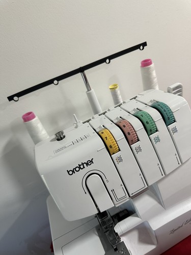 Brother overlocker top plastic - overlocker,