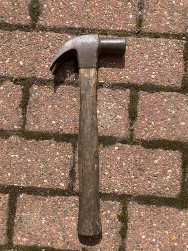 Vintage stanley claw hammer - claw,