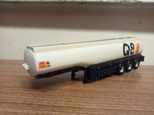 Corgi modern truck heavy - modern,