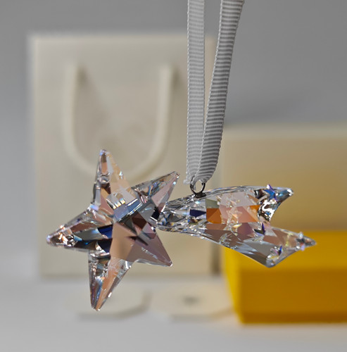 Swarovski holiday magic - swarovski,