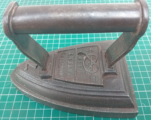 Antique flat iron silvester - antique,