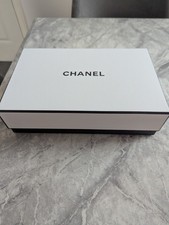 CHANEL Empty Gift Box Bag