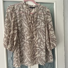 Ladies Size 14 Peacocks Blouse