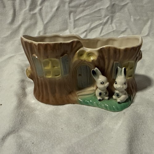 Vintage hornsea pottery rabbit - vintage,