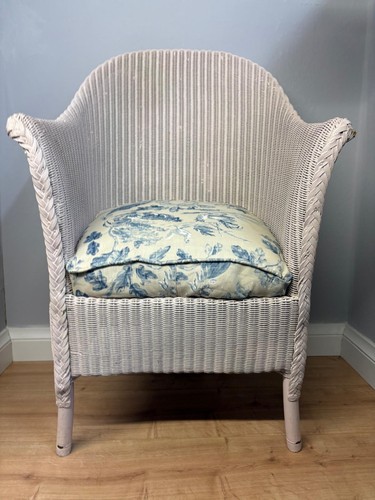 Vintage white wicker - vintage,