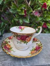 Vintage Royal Albert Old Country Roses Gold Edge Tea Cup And Saucer 3½xH3
