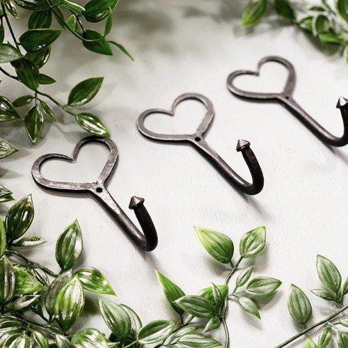 Heart shaped wall - wall, hook