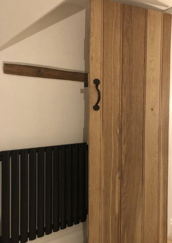 Solid oak ledge and brace - and,