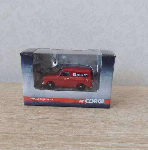 Corgi trackside ford - corgi, anglia
