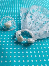 Sindy Bridal Lace Trim Veil And Bouquet. I Think 1978? Not Sure.