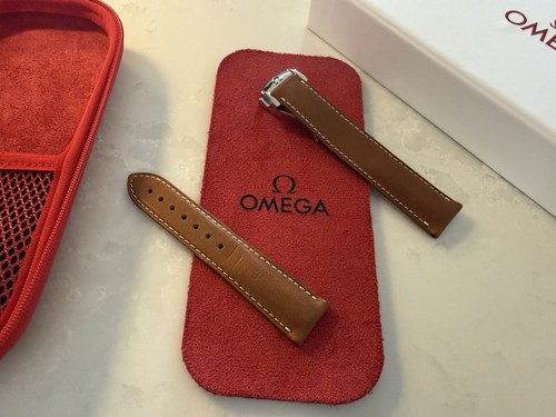 Omega speedmaster moonwatch - omega,