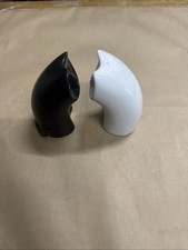 ROYAL DUX BLACK AND WHITE