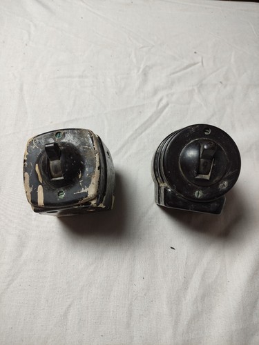 Vintage bakelite vitreous - 2, bakelite/vitreous