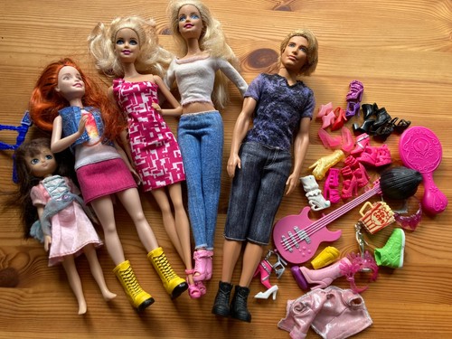 Barbie doll bundle 4 dolls - doll,